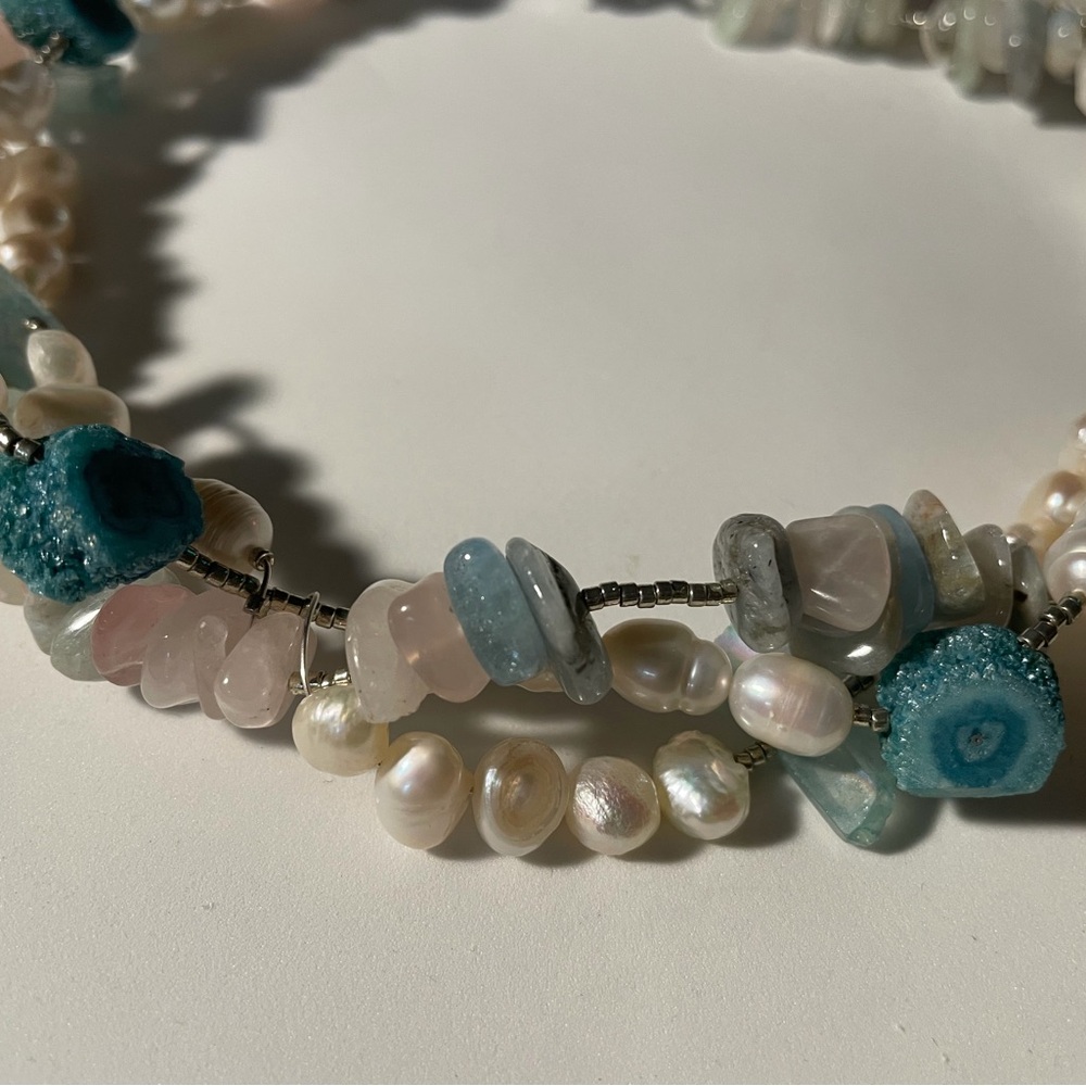 Chic Pearl and Aqua Gemstone Necklace